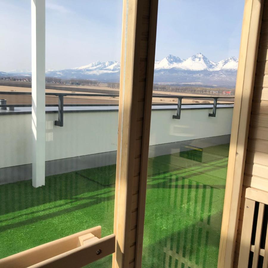 Tatra Billetee Apartman S Luxusnym Vyhladom Na Vysoketatry A Sukromnym Wellness Poprad Exterior foto