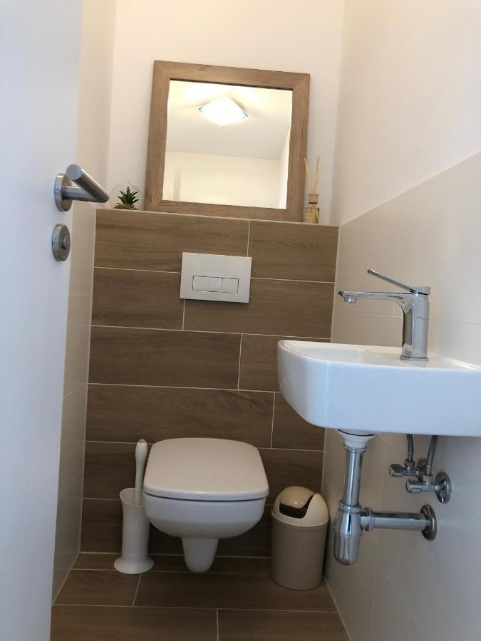 Tatra Billetee Apartman S Luxusnym Vyhladom Na Vysoketatry A Sukromnym Wellness Poprad Exterior foto