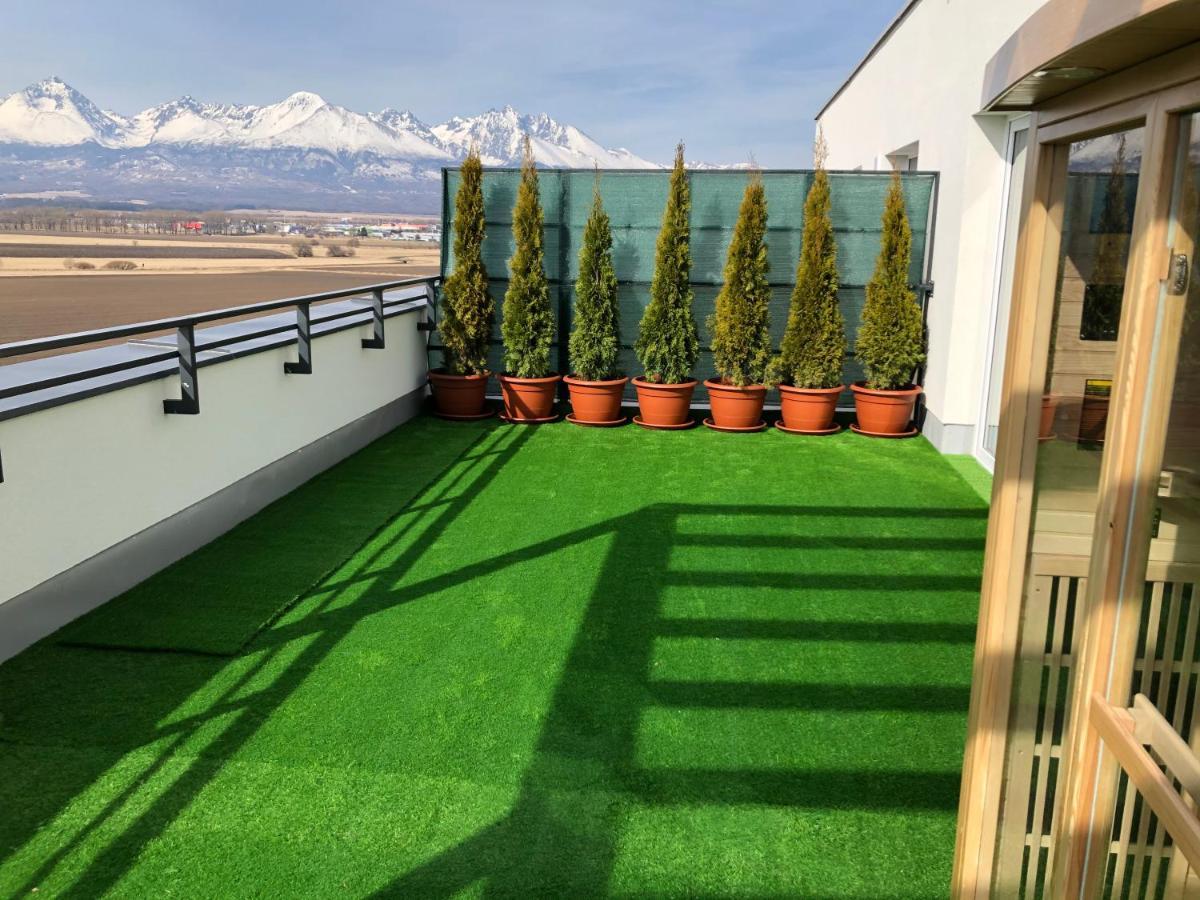 Tatra Billetee Apartman S Luxusnym Vyhladom Na Vysoketatry A Sukromnym Wellness Poprad Exterior foto