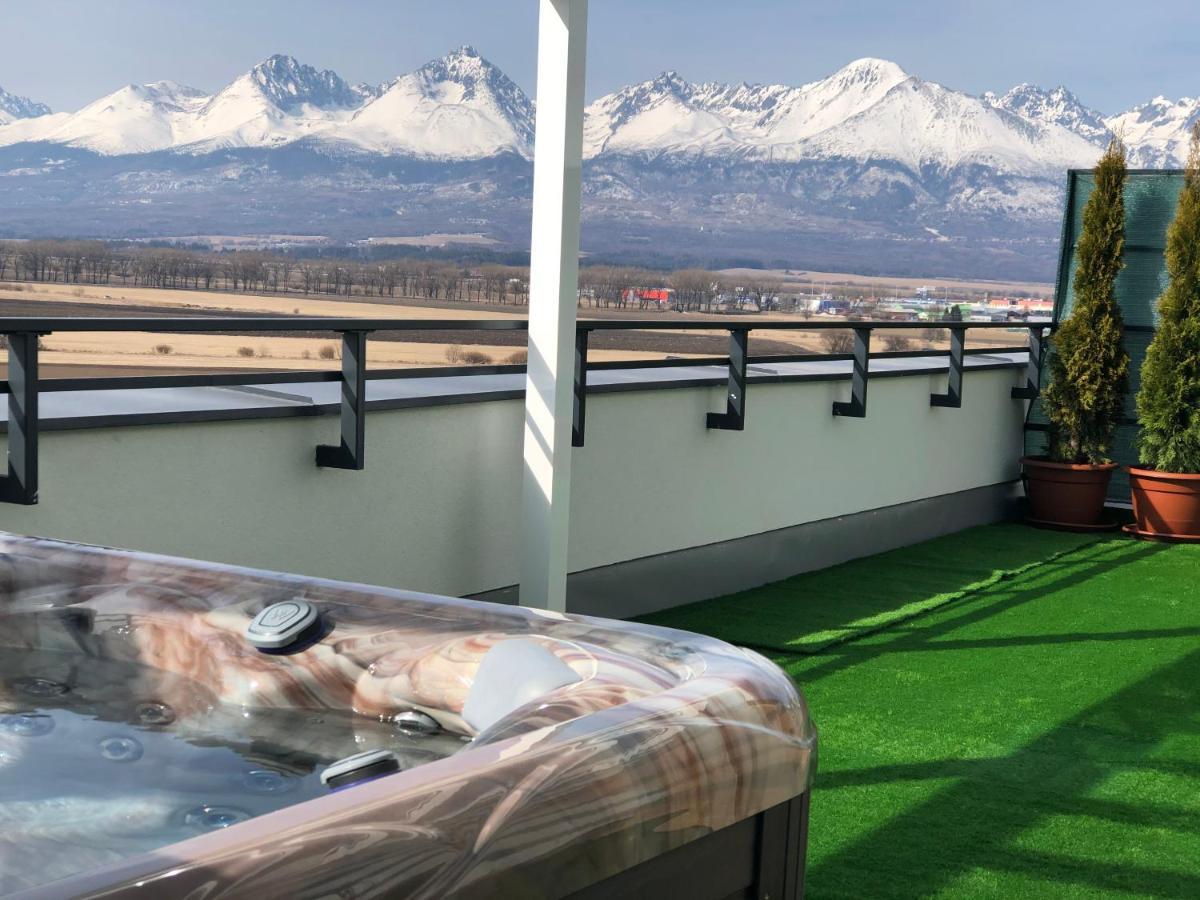 Tatra Billetee Apartman S Luxusnym Vyhladom Na Vysoketatry A Sukromnym Wellness Poprad Exterior foto